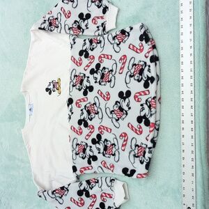 Walt Disney Spirit Jersey Mickey Mouse Holiday Cheer Sweatshirt Candy Cane L